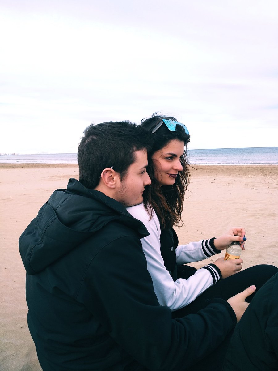 bychuri1's tweet photo. Dos añitos y medio a tu lado y no me canso de decirte lo muchisimo que te amo y lo perfecto que eres, gracias por estar en todos los momentos . Eres lo mejor de mi vida .❤️❤️❤️❤️❤️❤️❤️❤️❤️ @rafacabanes10  siempre juntos. https://t.co/5vClPQK1hT