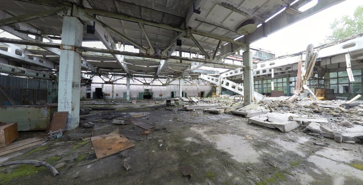 ChernobylVR's tweet photo. Industrial plant "Jupiter" after evacuation was taken by the company "Specatom" and worked as a radiological laboratory. Many theories suggest that the "Jupiter" was involved in the recovery of plutonium for the military. How much truth is in it? We do not know https://t.co/Duic1FCXvw
