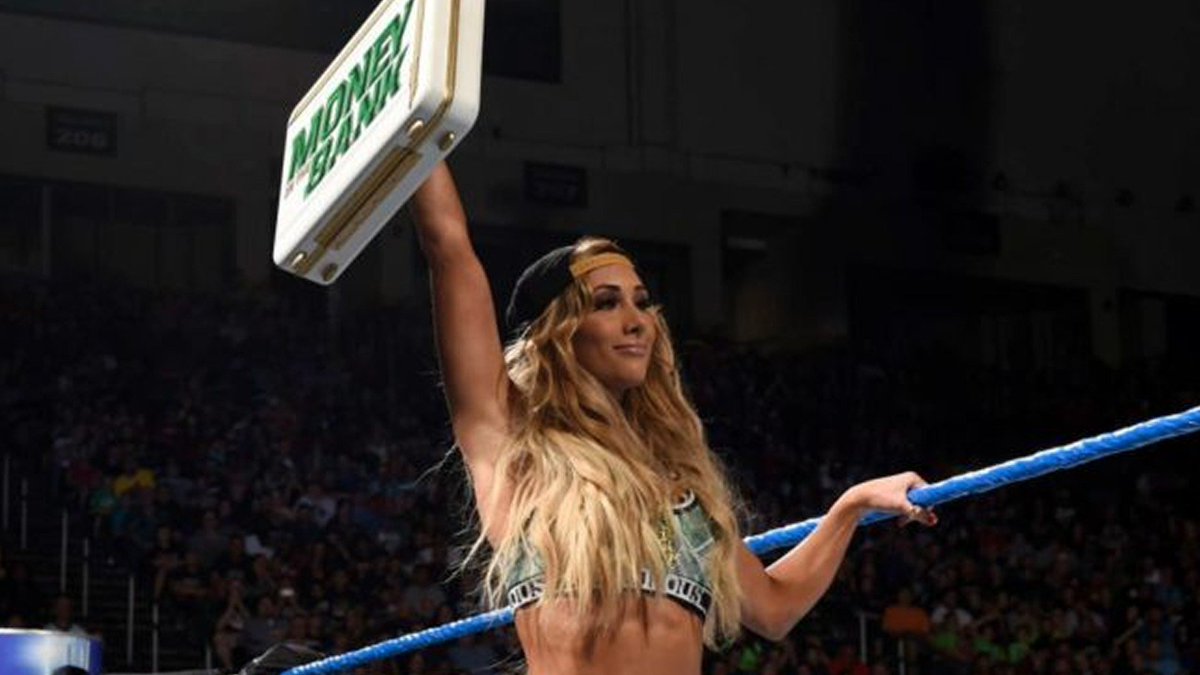 adampacitti's tweet photo. DO IT CARMELLA. MAKE YOURSELF FAMOUS. #WrestleMania https://t.co/EKoXV7lum6
