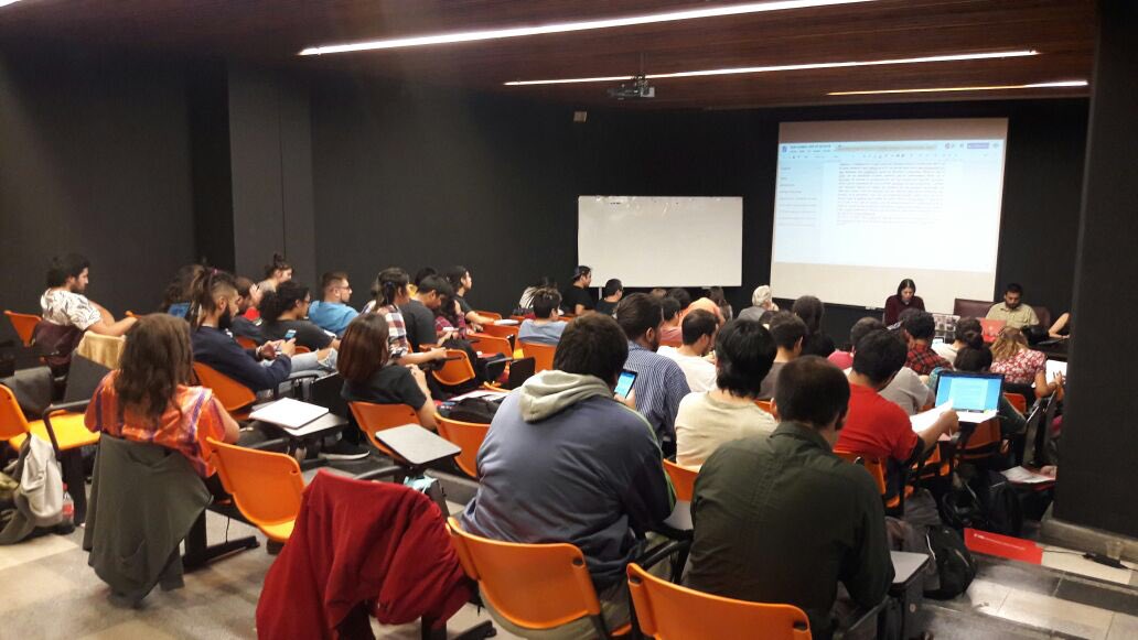 feucncqbo's tweet photo. CONFECh 7/abril/2018
Como Estudiantes de Chile hacemos el llamado a movilización el próximo Jueves 19 de abril a nivel nacional y también a nivel local junto a @FEULS_  porque #ChileYaDecidio que no quiere + lucro en la educación. https://t.co/jc65Dwi5Wm