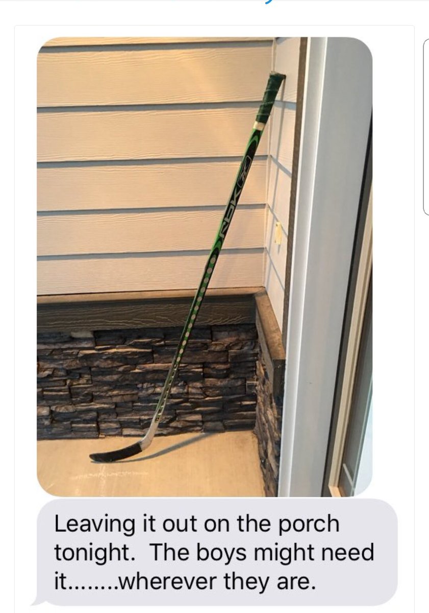 Chasenpucks39's tweet image. Come on #USA let’s support our boys north of the border #HumboldtBroncos @HumboldtBroncos @NHL @StLouisBlues