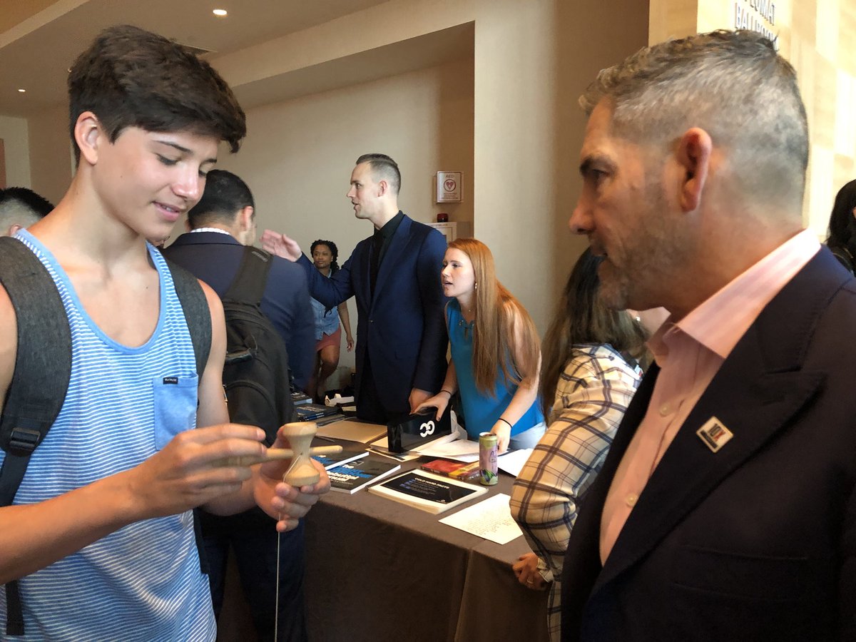 liznierzwicki's tweet photo. My son Vince showing uncle @GrantCardone the Kendama #10x #grantcardone #figureFIT #liznierzwicki https://t.co/3uTMqK8rxF