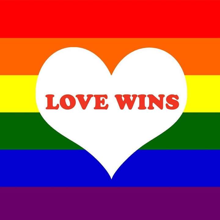 EarthlinksWCI's tweet photo. Hey Windsor! Don't forget that tomorrow (Monday, April 9th) is #WearYourRainbowDay in support of Gender-Sexuality Alliances throughout Windsor and Essex County! Be sure to wear your colourful clothing to show support for our LGBTQ+ community and celebrate our #pride &amp; #diversity! https://t.co/3f4Qi2je5t