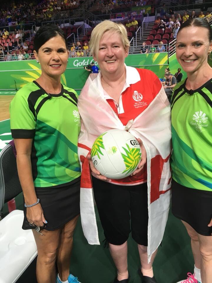 GaryBurgessIUA's tweet photo. It’s taken nearly 20 years but great to see @BligeSheela back on an International Netball court @GC2018 delivering the ball for the @EnglandNetball vs @WelshNetball match!!! Hope it took you back to when you Umpired the 1991 World Cup Final!!! https://t.co/D5HZiJKiD1