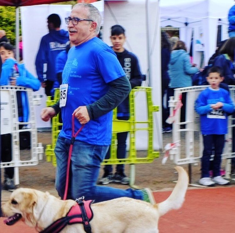 Hoy hemos estado en la GRAN 3 #CarreraAzul, #espaciosolidario q nació en @EASPsalud, en el q @Inmagromera y @aracelilondon, plantearon al alumnado del #Master @EuroPH, la gestión de un proyecto real con @MirameTEA el “alma” @davidgadir, Yanak/Izan López… dlvr.it/QNtzH7