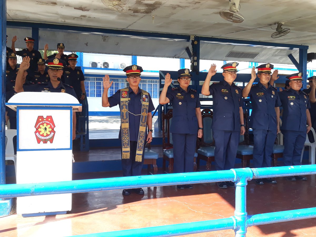 rpeu10's tweet photo. RPSPU10 Sponsored The Traditional Monday Flag Raising Ceremony PRO10 ground  @DirectorPSPG @pspg_ops_omd @sds_pspg @rpeu10 https://t.co/wBBACeIgoC