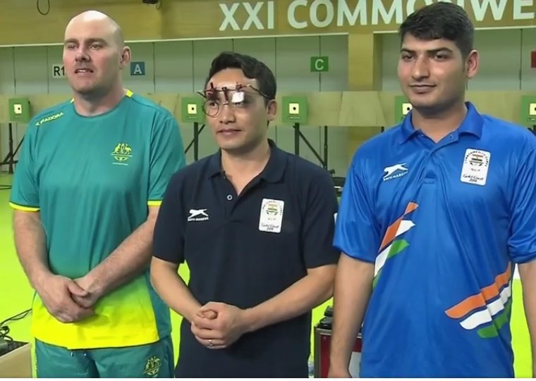 WeAreTeamIndia's tweet photo. #TeamIndia🇮🇳#GC2018Shooting🥇🥉

India won 2 podium finishes earlier today in the 10m Air Pistol Men's Finals of the #GC2018
In his first appearance #OmPrakashMitharval equalled the #GamesRecord in Qualifying while @JituRai set a new #GamesRecord scoring 235.1!
#Welldone team👍 https://t.co/H2DhhYSJDw