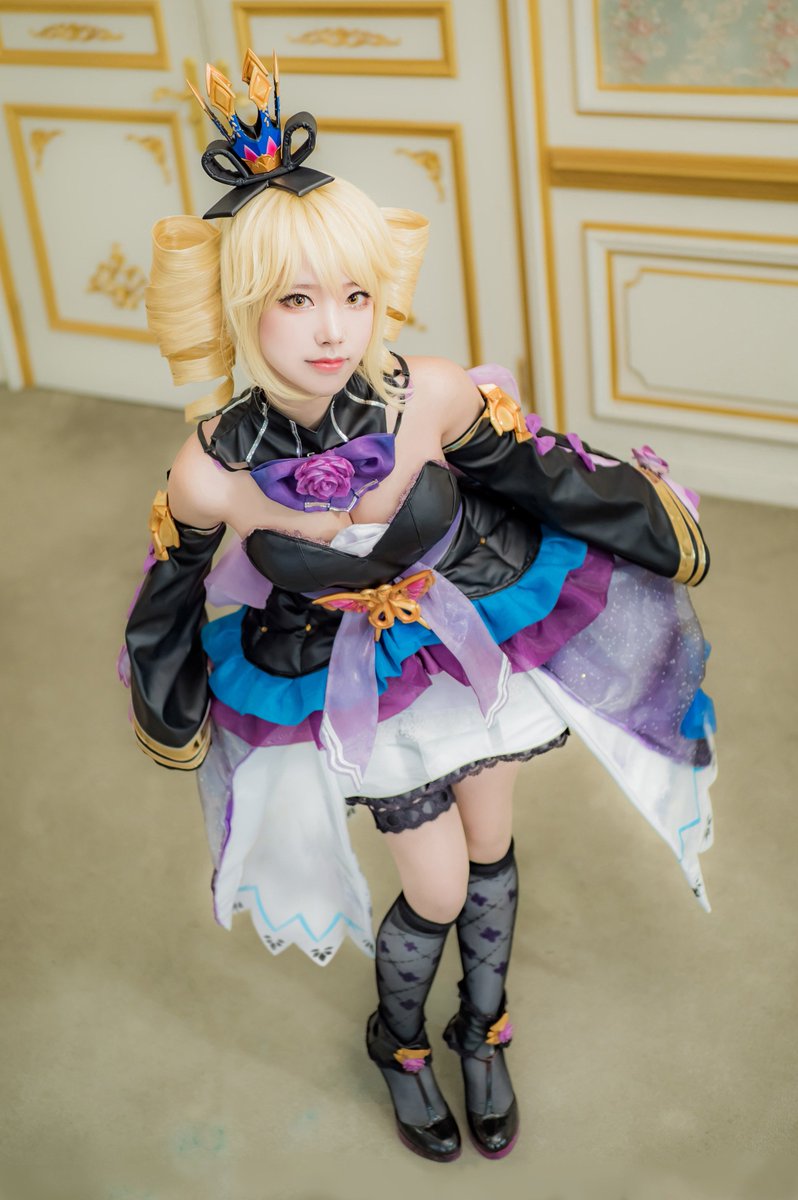 kingsraid_jp's tweet photo. 【★キャンペーンRT対象ツイート★4/10まで】公認コスプレイヤーさんのアイシャちゃん写真公開記念！このツイートRT数とキンスレFacebook対象投稿のいいねの目標数達成で、ランダム専用武器チケット１枚がもらえる！？詳しくはこちらをチェックしてねー٩( 'ω' )و　https://t.co/ij2HQ1vGOe  #キンスレ https://t.co/c4NBYrbCYN