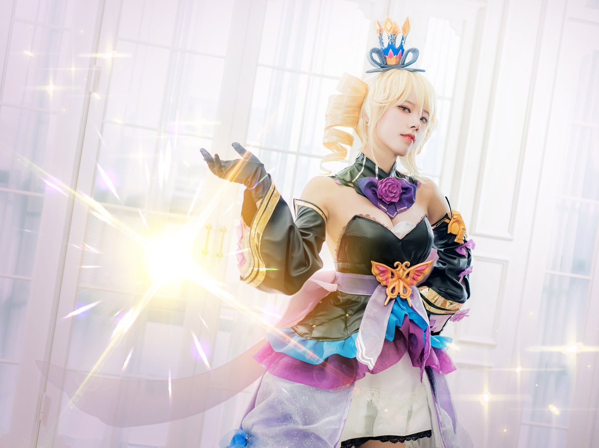 kingsraid_jp's tweet photo. 【★キャンペーンRT対象ツイート★4/10まで】公認コスプレイヤーさんのアイシャちゃん写真公開記念！このツイートRT数とキンスレFacebook対象投稿のいいねの目標数達成で、ランダム専用武器チケット１枚がもらえる！？詳しくはこちらをチェックしてねー٩( 'ω' )و　https://t.co/ij2HQ1vGOe  #キンスレ https://t.co/c4NBYrbCYN