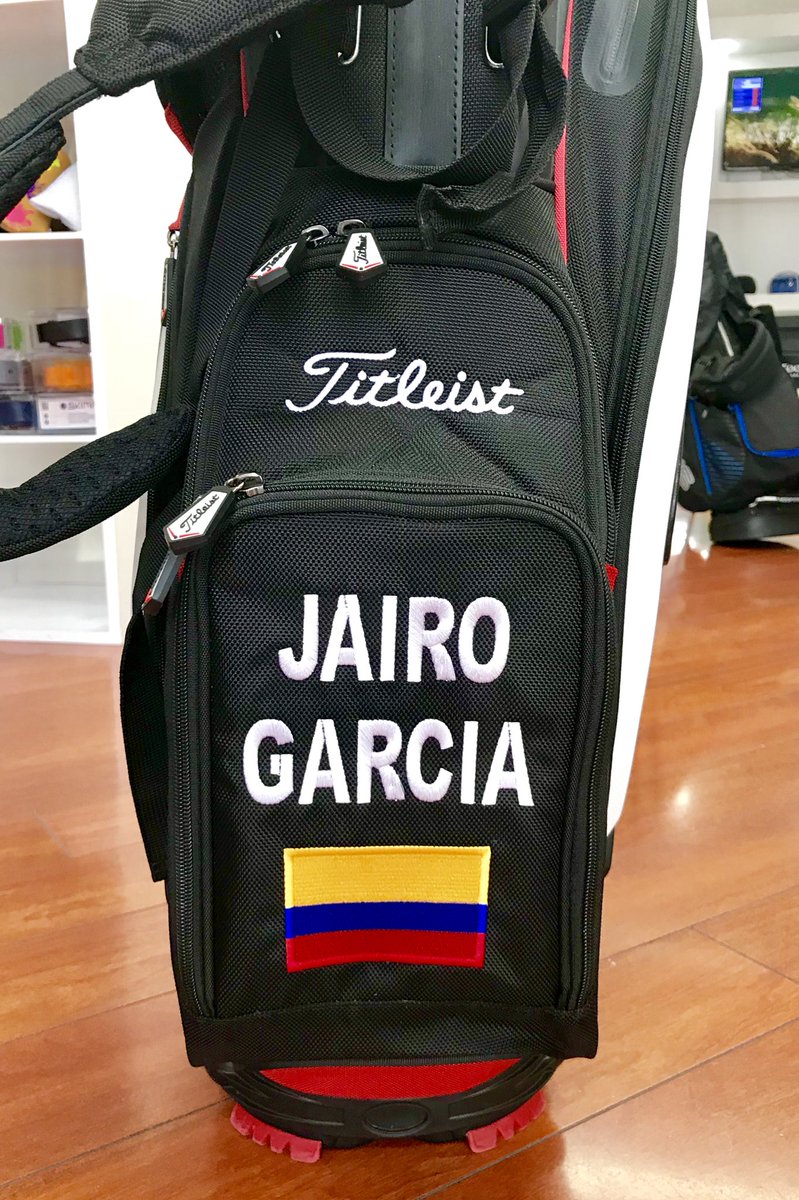 DServigolf's tweet photo. Bordado personalizado sobre bolsillo para talega de Golf.
☎️3153981599
📬dservigolf@gmail.com. WhatsApp: 3175519888
#Golf #ServiGolf #personalizatumarca #tiendadegolfonline #bordado #bordados #bordadogolf #almacengolf #almacendegolf https://t.co/Aey97Ap7oC