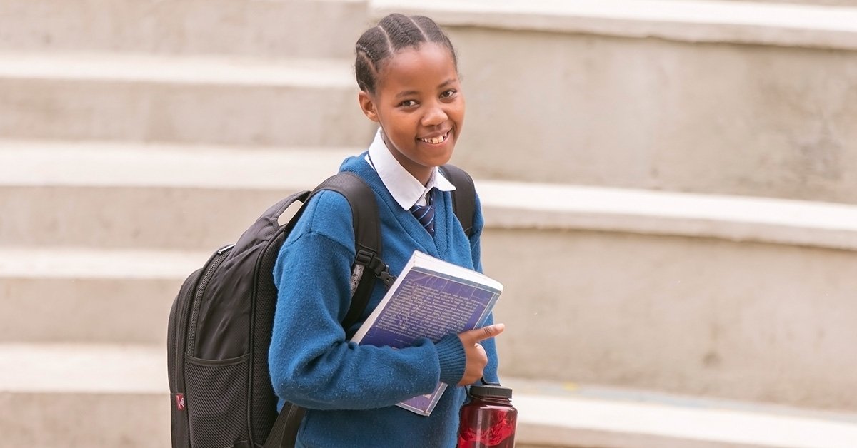 SchoolOfStJude's tweet photo. It's back to school after a two week break for students at Smith Secondary Campus! We wish them every success and know they'll continue making the most of their free, quality education. #schoolofstjude #StJudes #FPTE #fightpoverty https://t.co/Ok1OY0w9k3