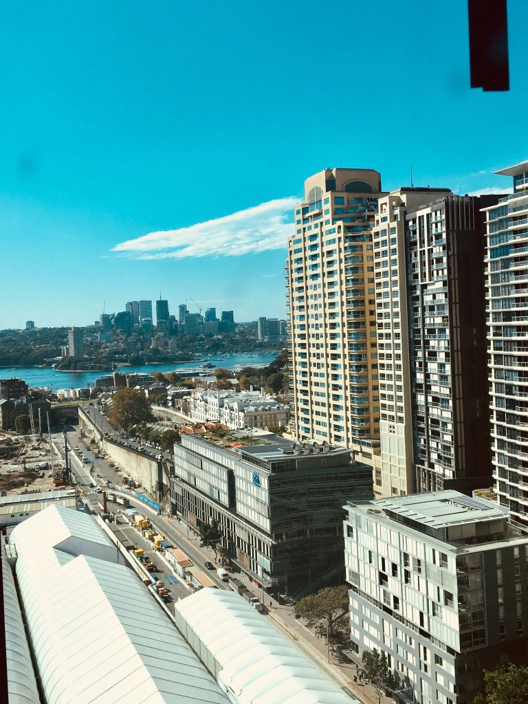 Menikmati Sydney dari lantai 17, di sela-sela konferensi #IAD2018