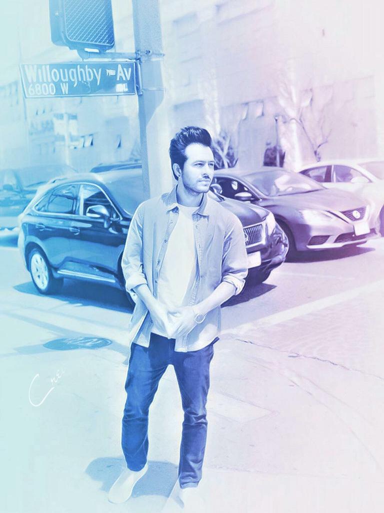Rajindarsingh3's tweet photo. Happiest Birthday To The Handsome Hunk & Mr. Cool The Tony Kakkar...๐๐
May God Bless You Tony Bro...๐๐
#YourDay
#RockingDay
@TonyKakkar
#TonyKakkar https://t.co/jW9pyt8Ntz