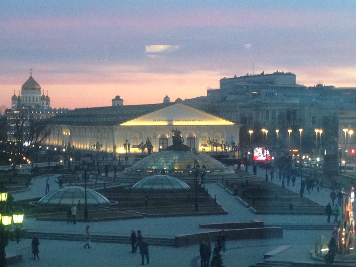 marinataylor69's tweet photo. Доброе утро #Москва! Здесь ради Конгресса по нефтепереработке и нефтехимии #PRCRussiaCIS2018
.
.
#MidstreamOneLove https://t.co/EE7QawrXZ6