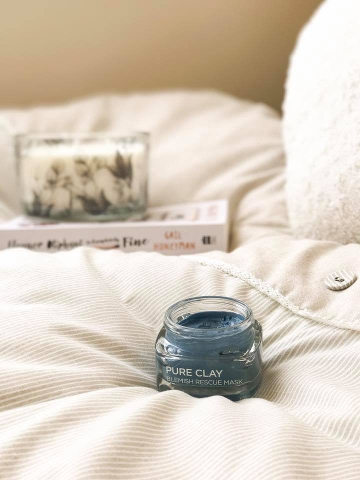 EmmaLouise2612's tweet photo. Refreshing My Skin With @LOrealParisUK https://t.co/pOwfmtEDC5 💜 @FemaleBloggerRT #ClayYourWay #lbloggers #bbloggers #blogginggals #fblchat https://t.co/Y6JtzhFIEX