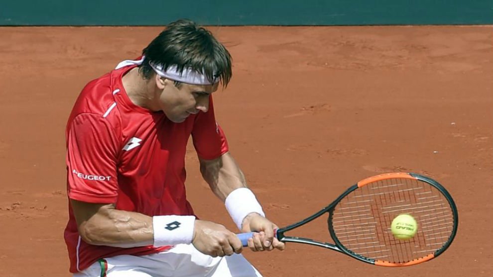 SomosKLK's tweet photo. Enhorabuena al equipo de #CopaDavis y en especial a 
@DavidFerrer87 por el épico pase a semis!! https://t.co/z02IiS6jAD