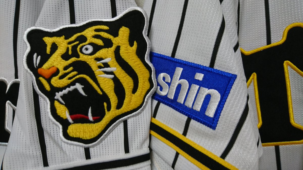 プロコレとレプリカとの違いも近くで見たら違うけど2mも離れたら分から