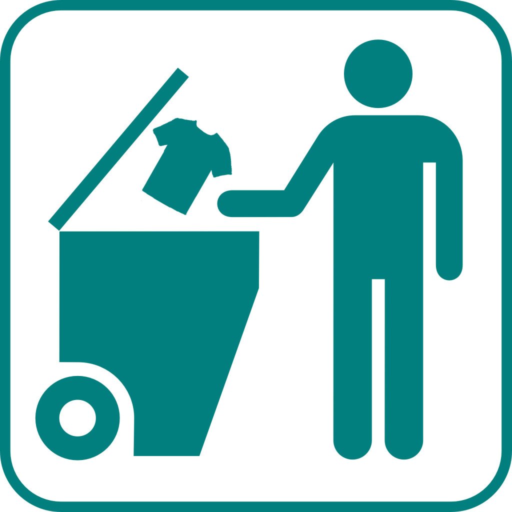 Vad händer med kläderna vi lämnar till återvinning? gronatradar.wordpress.com/2018/04/09/vad…