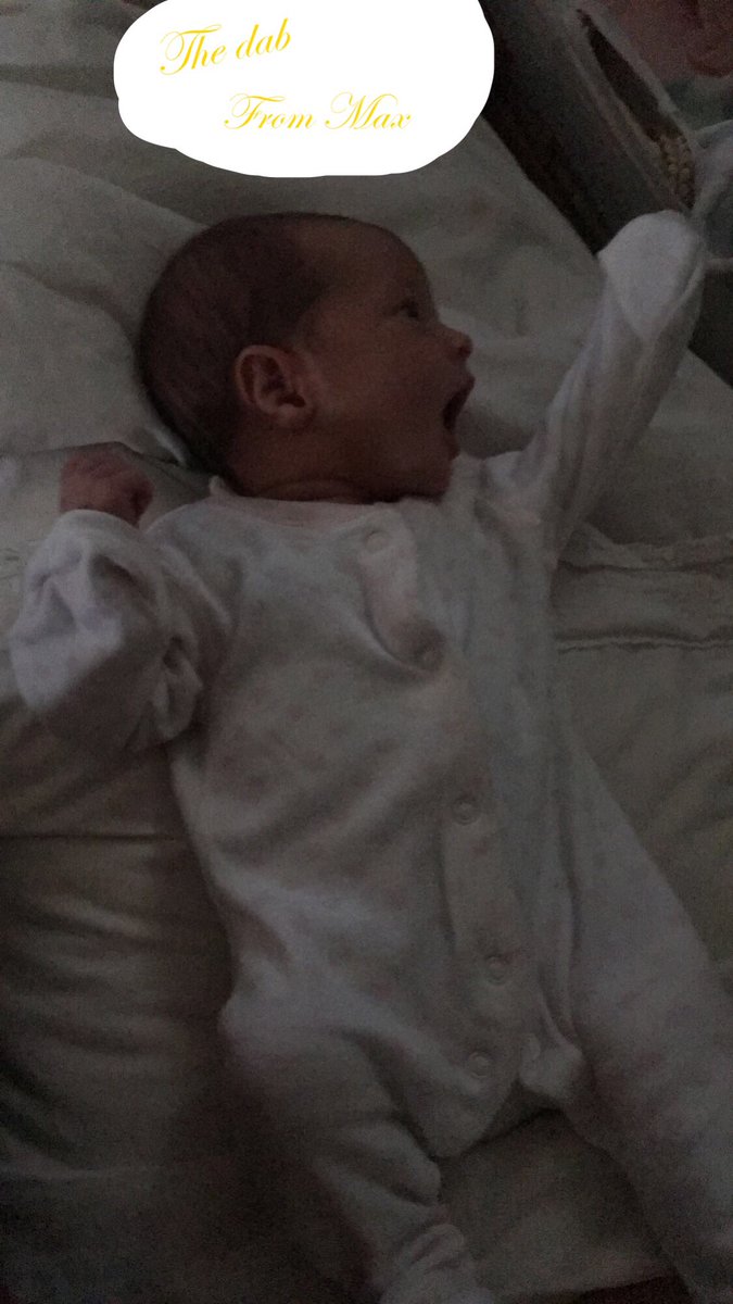 JodieVickers89's tweet photo. @dantdm this is Isla she's two weeks old and doing the dab https://t.co/T15HreD0t3