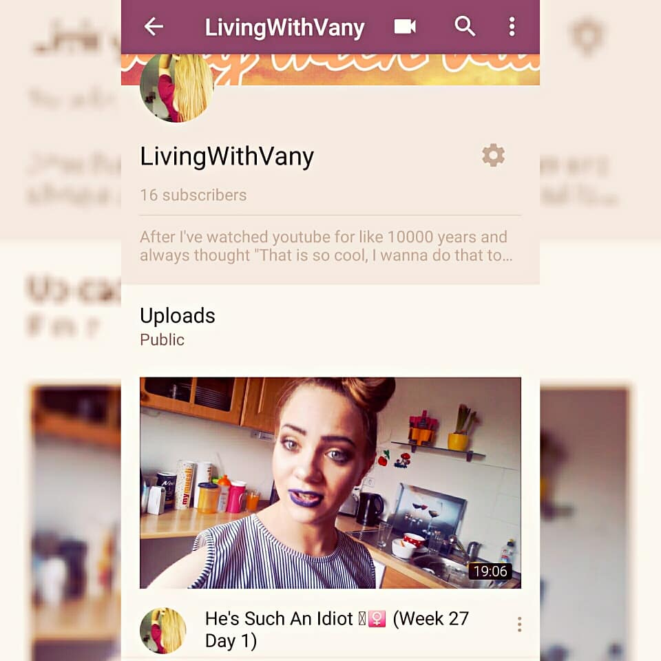 LivingWithVany's tweet photo. DUDES check out my new VLOGS on my YOUTUBE CHANNEL LivingWithVany📹See ya there✌ #vlogger #vlog #vlogging #vlogs #youtube #me #girl #youtuber #video #new #youtubechannel #smallyoutuber #LivingWithVany #fun #crazy #life #food #friends #reality https://t.co/KiqS4CrzAp