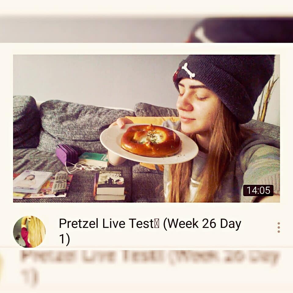 LivingWithVany's tweet photo. DUDES check out my new VLOGS on my YOUTUBE CHANNEL LivingWithVany📹See ya there✌ #vlogger #vlog #vlogging #vlogs #youtube #me #girl #youtuber #video #new #youtubechannel #smallyoutuber #LivingWithVany #fun #crazy #life #food #friends #reality https://t.co/KiqS4CrzAp