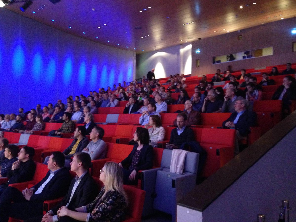 hightechcampus's tweet photo. ‘An app a day keeps the doctor away’! Interesting seminar today about Wearable Technology with John Baekelmans, managing director imec and Paul Swinckels of startup LifeSense. #wearabletechnology https://t.co/g3TMwW8t6C