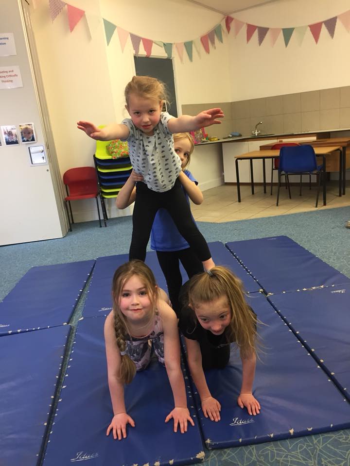 Great start to the new week of our DanceBugs Holiday Camps in #Solihull - with plenty more fun dance routines to learn and fun to be had this week! dancebugs.com/product/easter… #Dance #DanceCamp