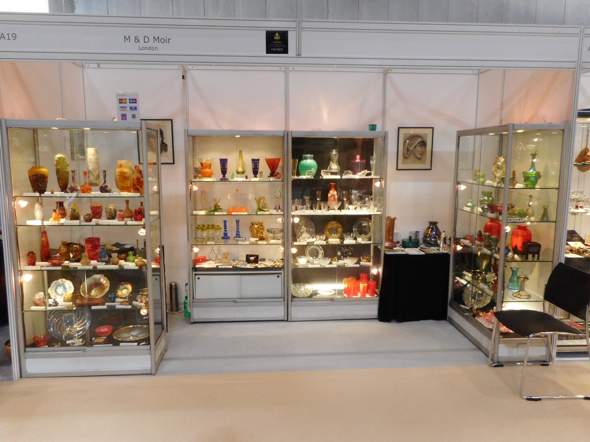 manddmoir's tweet photo. Returned and recovering from @Antiques4Every1 a great fair  -excellent buying and good sales https://t.co/gYDZK9lI7k