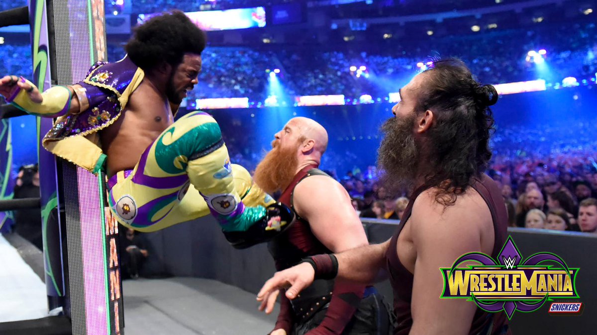 The #SDLive #TagTeamTitles were on the line as @WWEUsos, The #BludgeonBrothers & #TheNewDay collided on The #ShowcaseOfTheImmortals! #WrestleMania PHOTOS: wwe.me/kADiwg