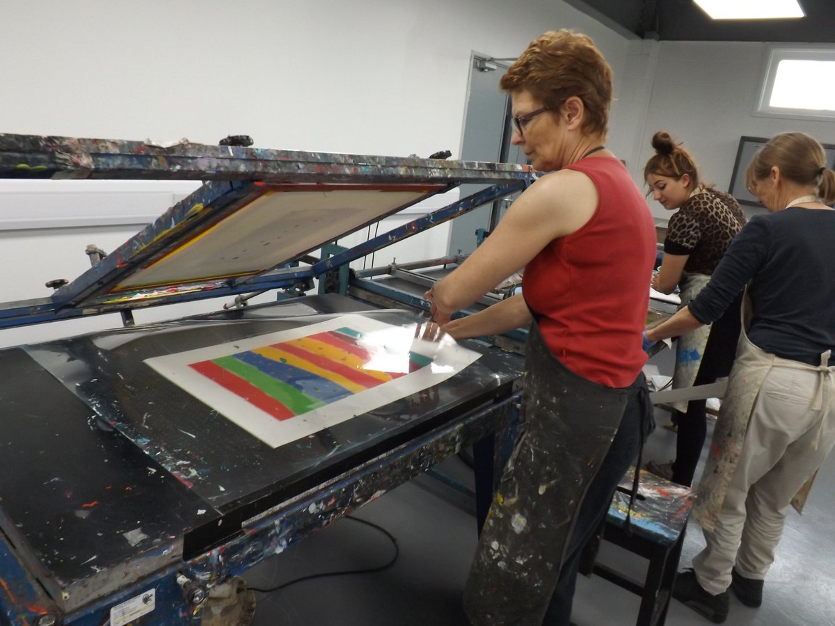 WPrintCreatives's tweet photo. #AlexNash #ScreenPrinting her colourful designs. This one based on a pile of sari fabric when in India. #WiltshirePrintCreatives #art #printmaking https://t.co/UgP1LugdIH