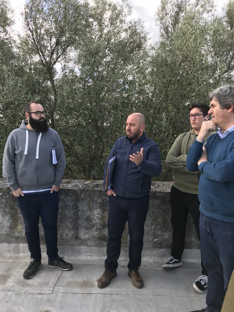 andaluciadevino's tweet photo. Comenzamos #formacion con @AS_Cadiz y @albarizatorio en El Armijo https://t.co/eRsrk5YMlr