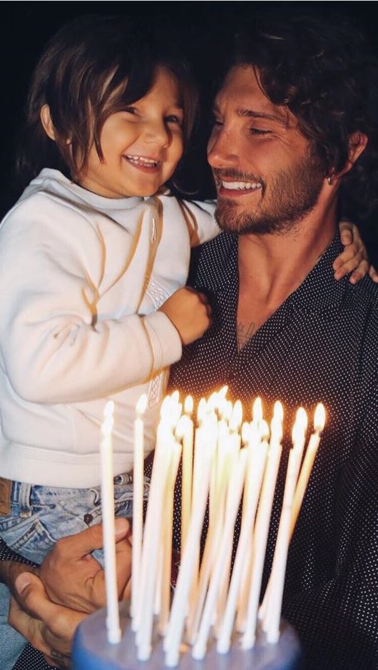 nancy_iannone92's tweet photo. Buon compleanno piccolino.❤️🎉 #sdmj #5anni https://t.co/pgE84PXLm0