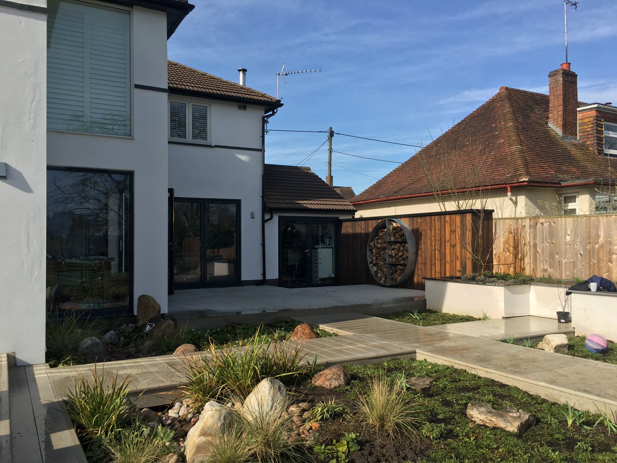 k4rlharrison's tweet photo. Project progress time👌plenty of material combinations going on at Dorney Reach @ShouSugiBan @luxurymaterials @CEDNaturalStone @Millboard_UK @PictorialMeadow @rickbabylon @UmbrisUK #MaterialCombinations #ShouSugiBan #Millboard #GardenDesign #MotivationMonday https://t.co/OwO99ru8gF