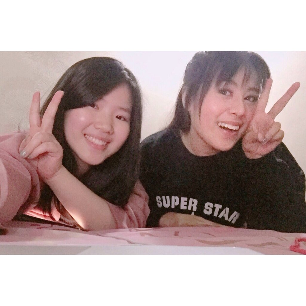 lei_antes's tweet photo. @eunicetsantiago sobrang supportive nila @SlytheReine @JamielynCheng sayo.. all they want is for you to be happy and achieve your dreams.. so kapit lang 💪@eunicetsantiago 😍😍😍 #EuReiLyn #friendshipforkeeps
#MNL48NEXTSTAGEWK11 
#EUNICERockMNL48 
EUNICE HeartStrongOSHI https://t.co/hLhoyzVb9D