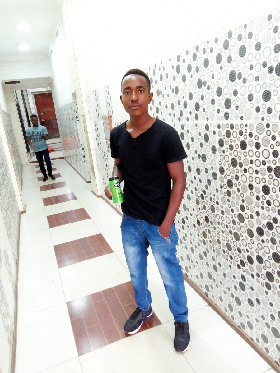 BrightMwansa12's tweet photo. Sometimes I can move on my own and forget my Lord but at the same time I realised that I can't move without him. Oh Lord I thank you for giving me life. https://t.co/bxA4wB3wgr
