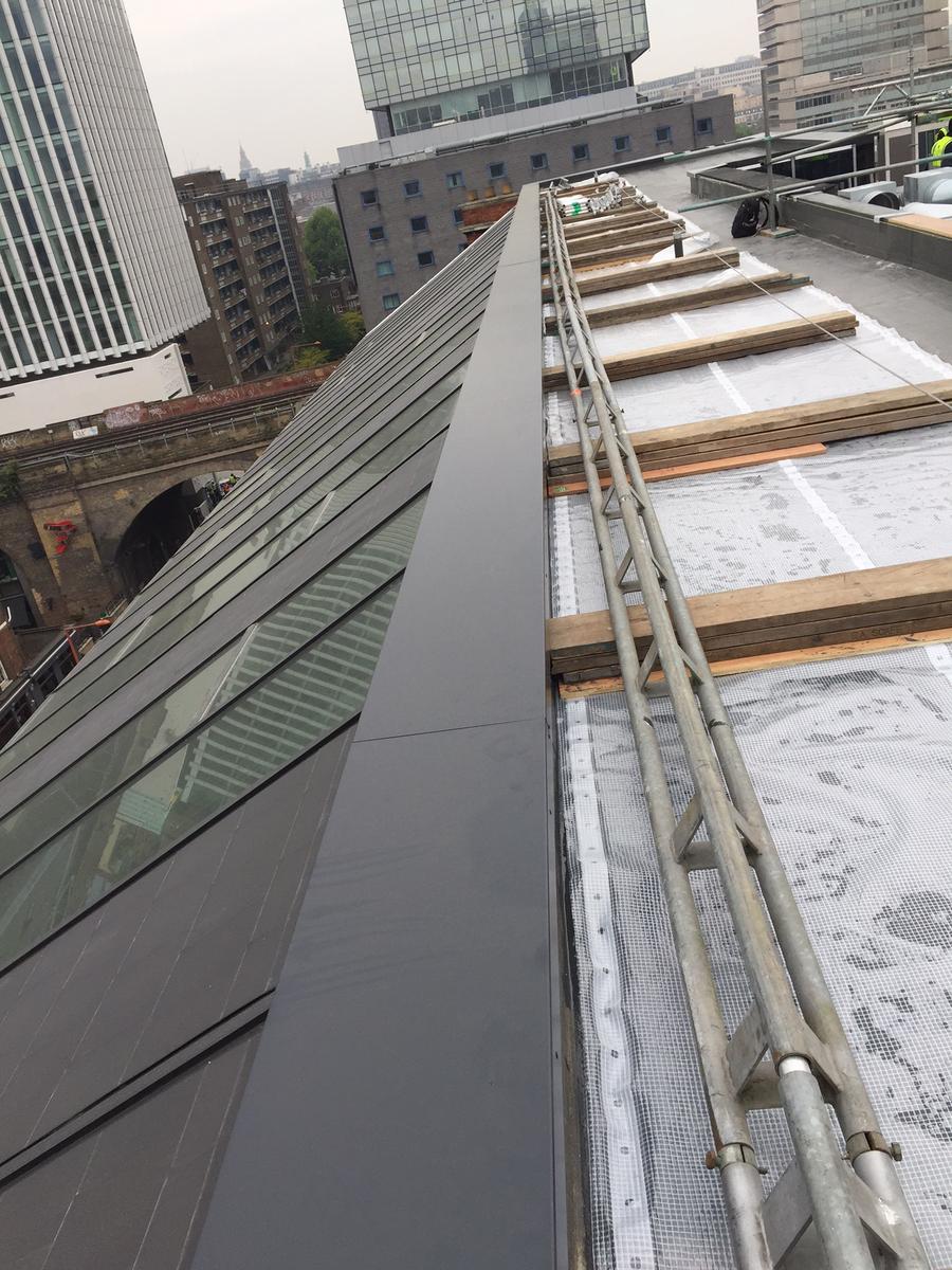 At Union Street we supplied and installed 3mm PPC perimeter copings to building perimeters together with factory made corner profiles. Also provision of flashings between new and existing building. #London #SouthEastLondon #UnionStreet #Roofing #Roofer