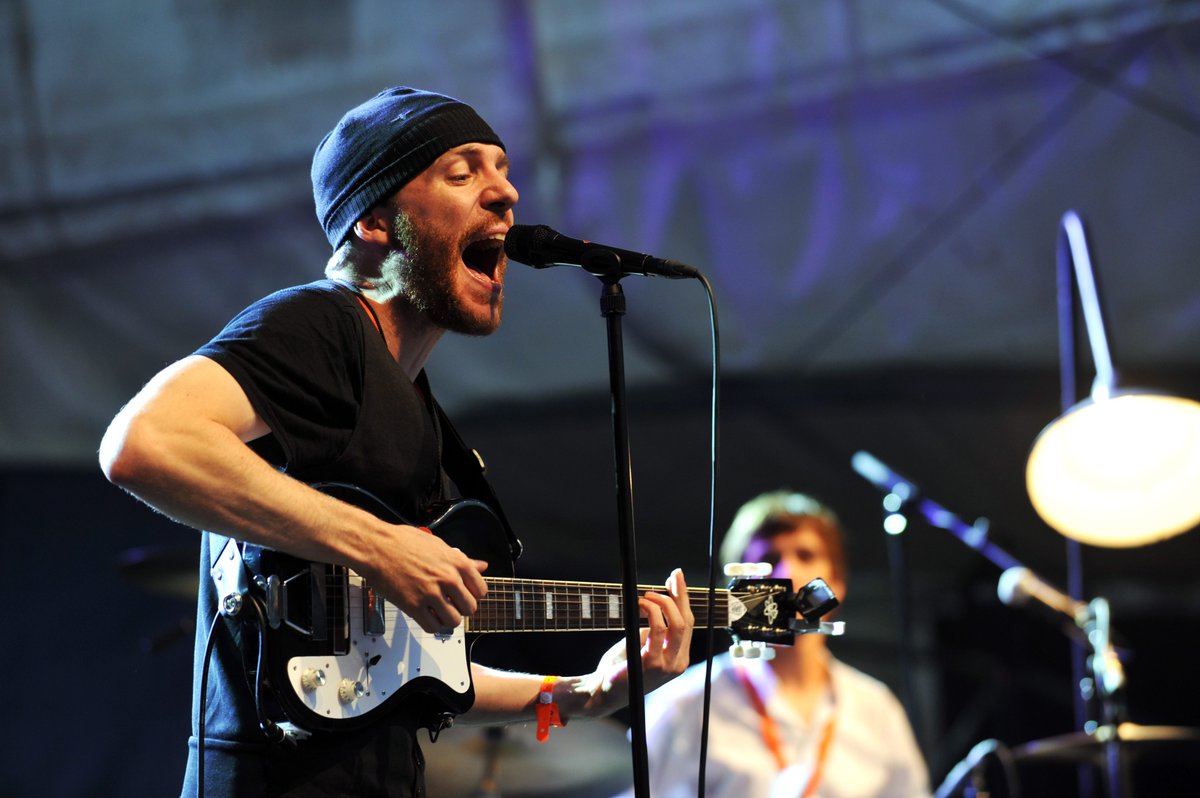 Vous faites quoi mardi 10 avril entre 7h et 9h? Le chanteur originaire de #reims <a href="/MrBarcella/">MrBarcella</a> est l'invité exceptionnel de @fbleuchampagne 
francebleu.fr/infos/culture-…