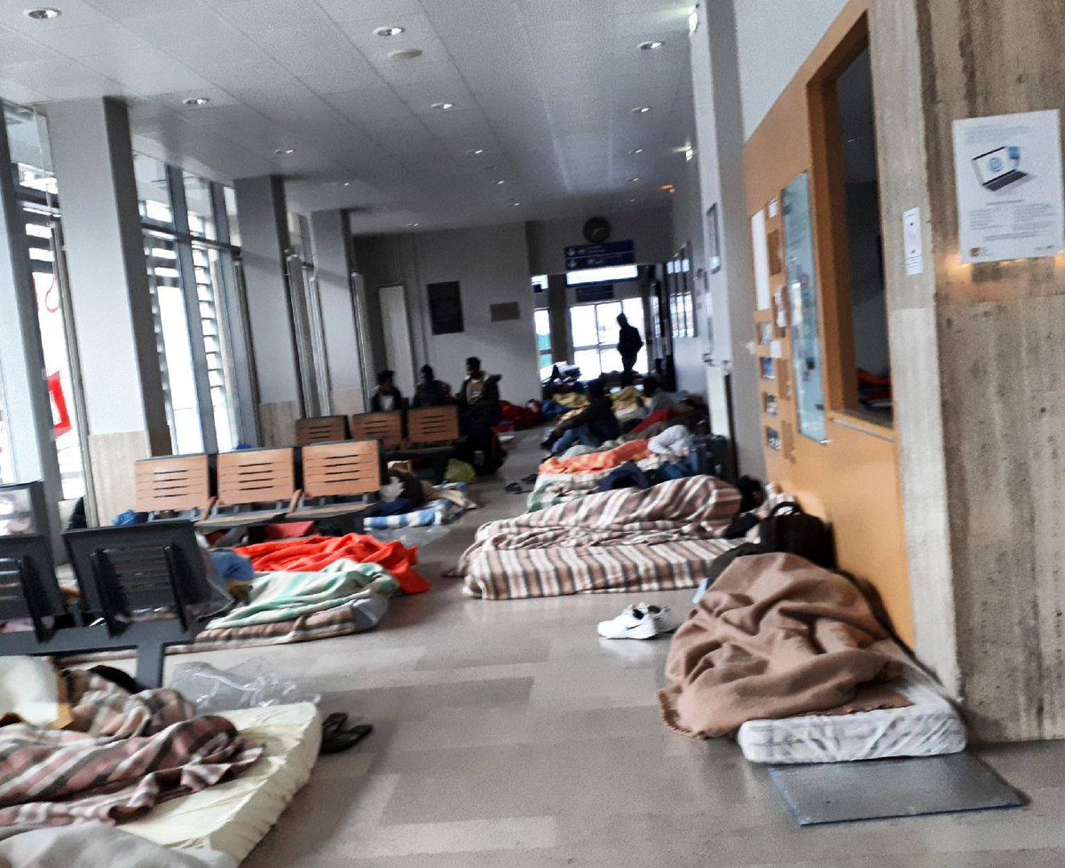 sol2refugees's tweet photo. The train station of #Briançon (#France https://t.co/D8NIG7mAY2), next to the #border with #Italy, has been #occupied and #squatted by 150 #migrants and #solidarians of #TousMigrants. The mobilization of the "exilé.e.s" continues!
#Solidarity win win! https://t.co/cyGF9B4mHw