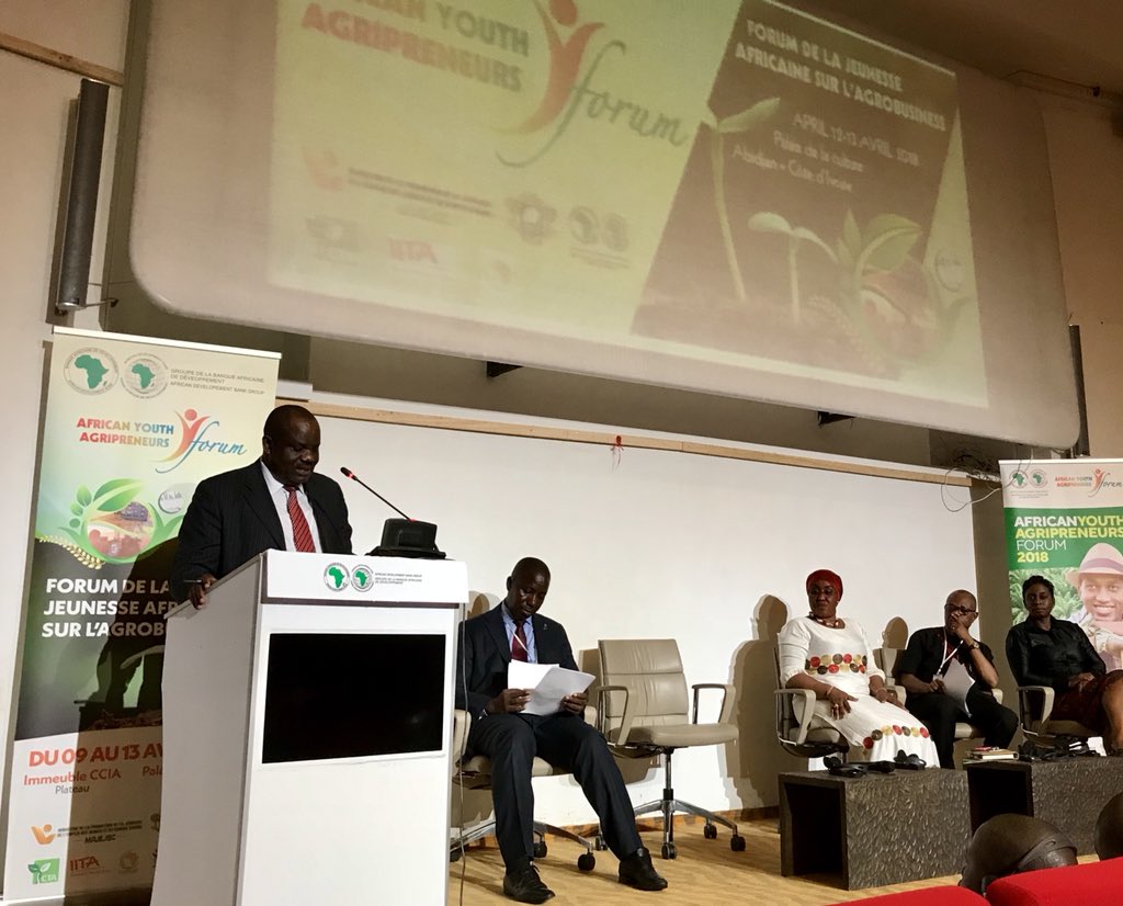 Ken Lohento tweet media