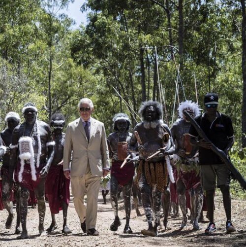 NT_IBC's tweet photo. 2016 Export Award Category Winner Buku-Larrnggay Mulka Arts Centre had the pleasure of welcoming Prince Charles of Wales as he visited Gove today. 

The Prince took part in a Yidaki healing ceremony, in which he said ‘I feel better already’. 
#topend #indigenousart #uniqueNT https://t.co/rtSK4MQ3vx