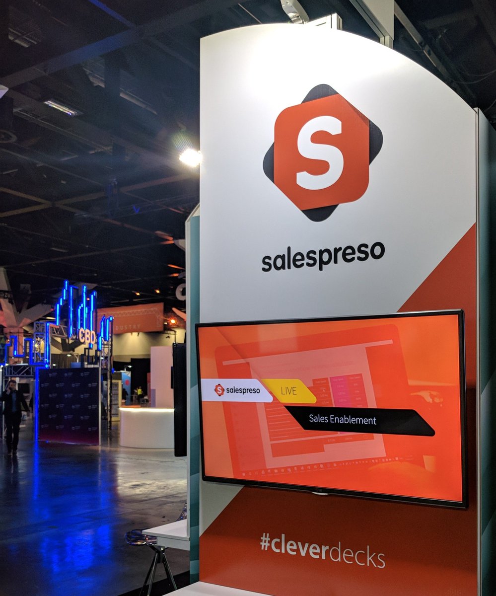 LivePreso's tweet photo. Bumping-in at #AWSSummit Sydney, the space is awesome! #SalesPreso #CleverDecks https://t.co/xLH5oV6LEs