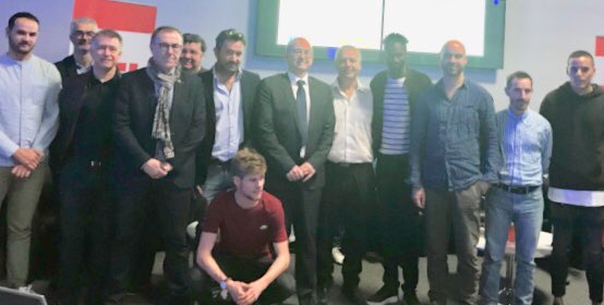 👏5 Athletes <a href="/hautsdefrance/">Région Hauts-de-France</a>  -5 Entreprises +1 ville pour les accompagner jusqu’aux JO  <a href="/Tokyo2020/">#Tokyo2020</a> 👍 <a href="/ToyotaFrance/">Toyota France</a> : D. Caty @CEHDF @GroupeHumanis <a href="/PatrimumGroupe/">Patrimum Groupe</a> Fr. environnement  <a href="/a_saint_quentin/">Saint-Quentin</a> &amp; la région <a href="/FlesselLaura/">Laura Flessel</a> <a href="/Sports_gouv/">Ministère des Sports 🇫🇷</a> <a href="/fBariseau/">Florence Bariseau</a> @jimmy_gressier <a href="/GaelQuerin/">Gael Querin</a>