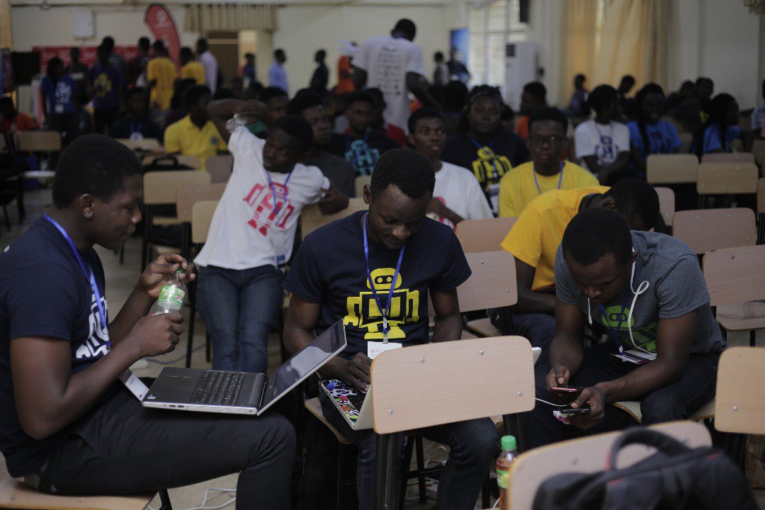 watsuptek's tweet photo. #Hacklab2018 https://t.co/xMmSQvgmuv