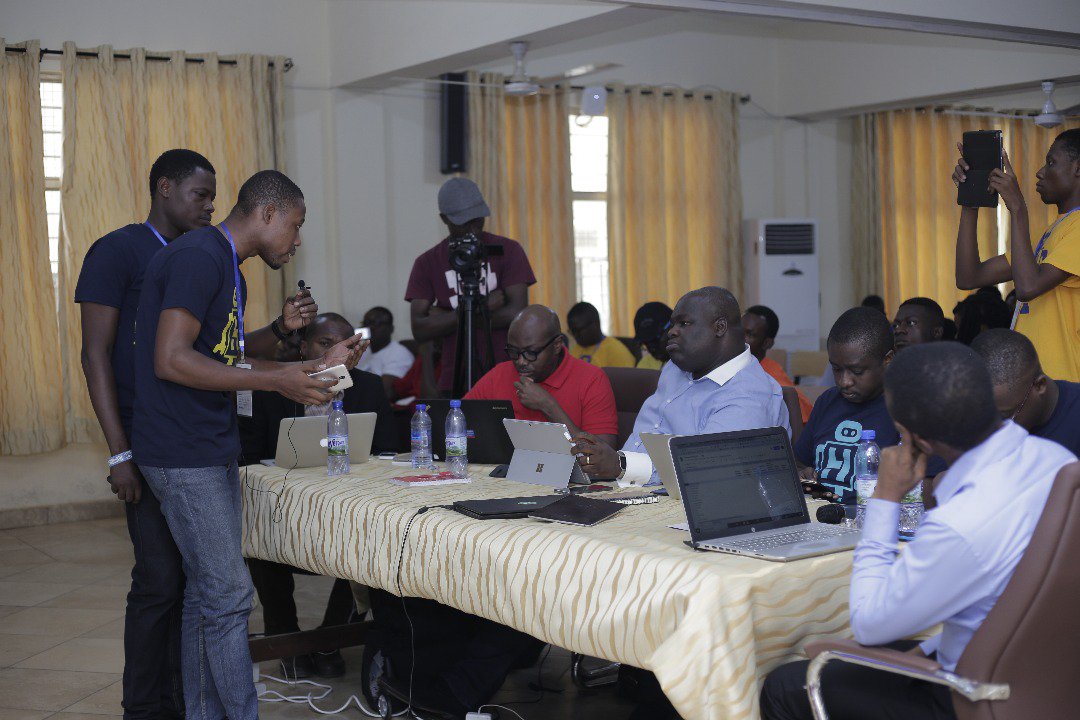 watsuptek's tweet photo. #Hacklab2018 https://t.co/5LFdE5gY42