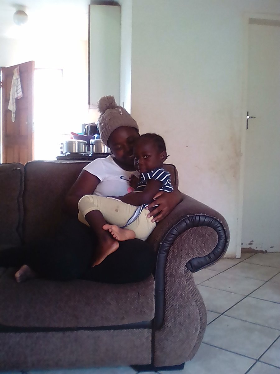 Mbuyelo05145175 tweet picture