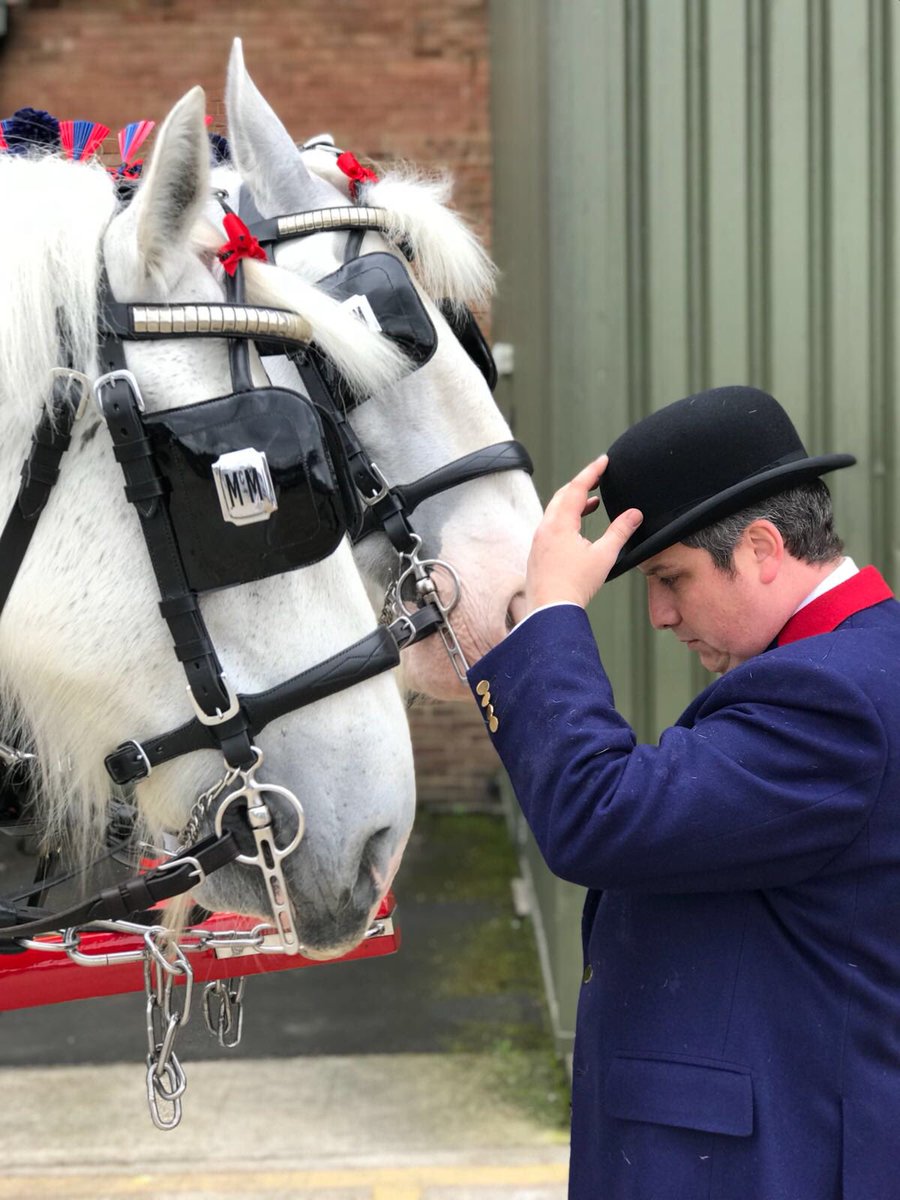 McMullens_pubs's tweet image. Some behind the scene shots of our Easter Parade through #Hertford with the recently refurbished vintage Dray. Always a great experience bringing some Authentic Heritage back to life!