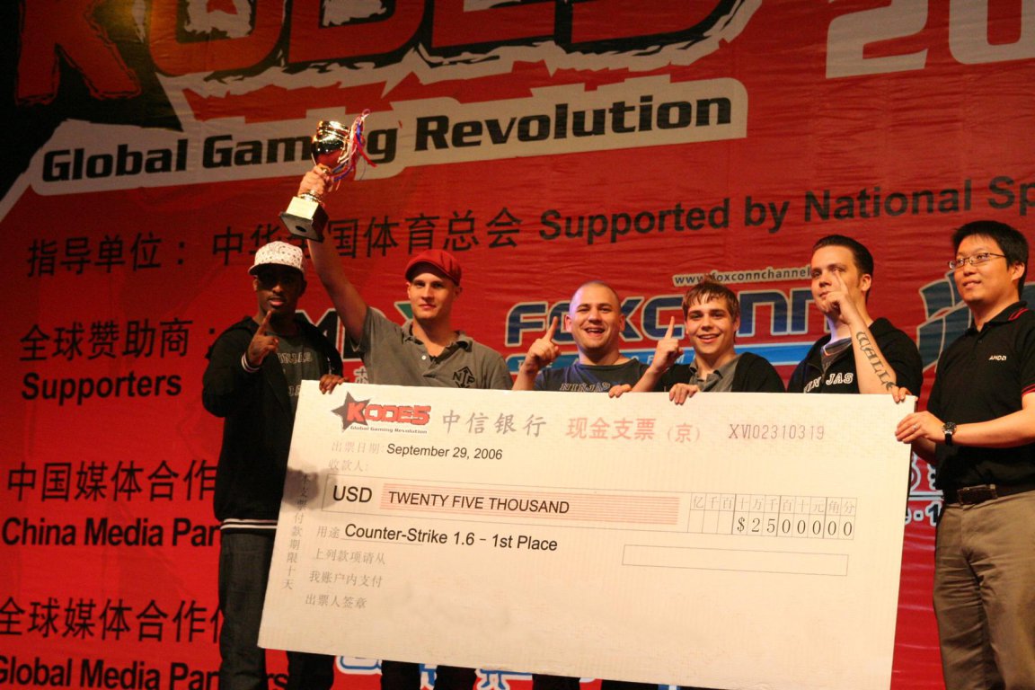 The last time we played in China was during KODE5 2006. 

We won the grand final with the score 16:8 against wNv 🇨🇳 and won $25,000. 🏆

- <a href="/SpawN_real/">SpawN</a> 
- <a href="/officialins/">Oskar Holm</a> 
- @FaZeRobbaN
- zet
- walle