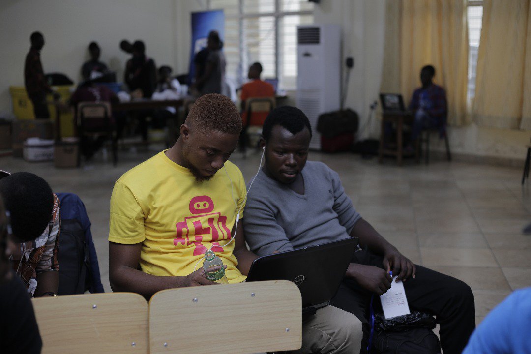 watsuptek's tweet photo. #Hacklab2018 https://t.co/WEP2NH67ZQ