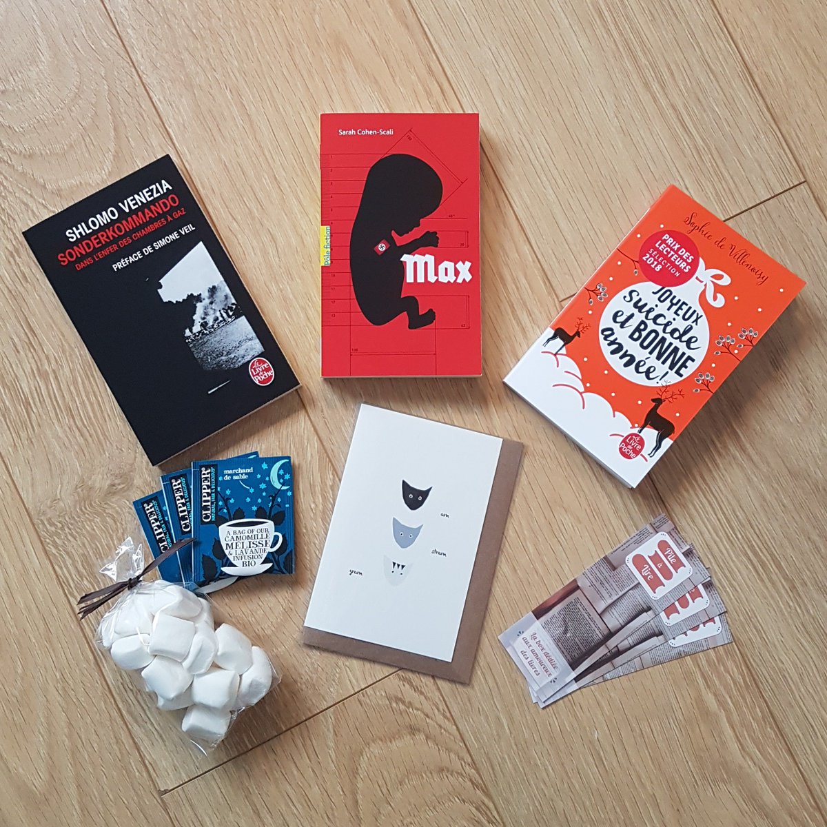 PileLire's tweet photo. En avril : "Sonderkommando" de Shlomo Venezia, "Max" de Sarah Cohen-Scali, "Joyeux Suicide et bonne année" de Sophie de Villenoisy.
Merci @EricThings pour cette sélection ♥ https://t.co/yfxC6BSEr0