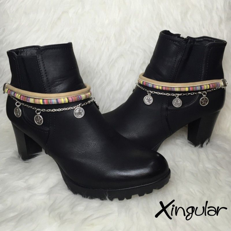 todo_espanol's tweet photo. Viste tus botas con estas originales pulseras. ¿Quieres ver más? pincha en el enlace:
 https://t.co/VMwkJUAB7z https://t.co/DSxALLaOwY